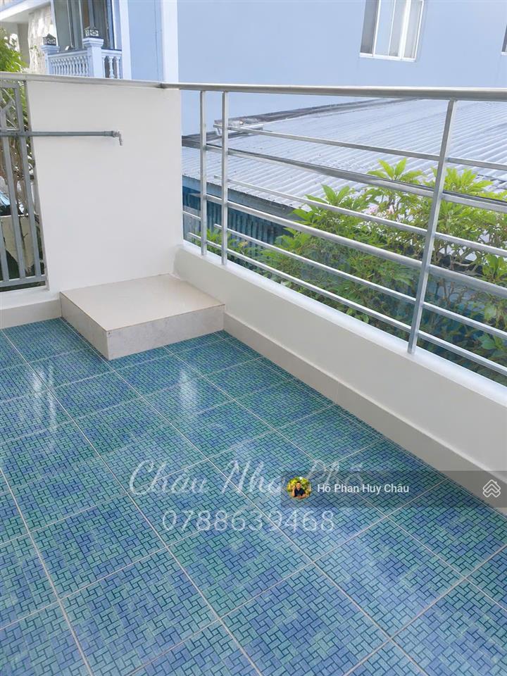 Chỉ hơn 5 tỷ 1 xíu là có nhà ngang to. huỳnh tấn phát  xe hơi tới nhà