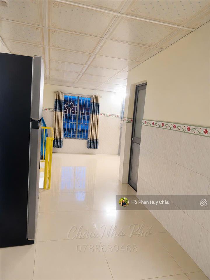 Chỉ hơn 5 tỷ 1 xíu là có nhà ngang to. huỳnh tấn phát  xe hơi tới nhà