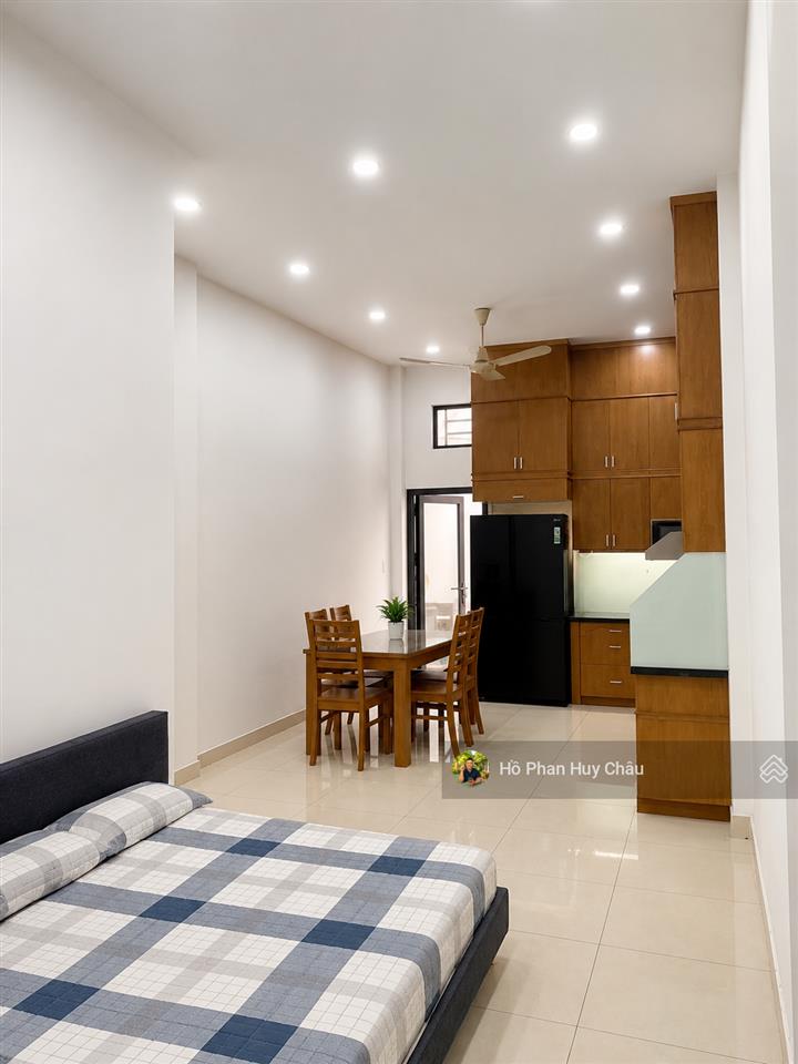 Bán nhà lâm văn bền quận 7 2 mặt tiền trước sau xe vf3 đậu cửa giá 9,5 tỷ
