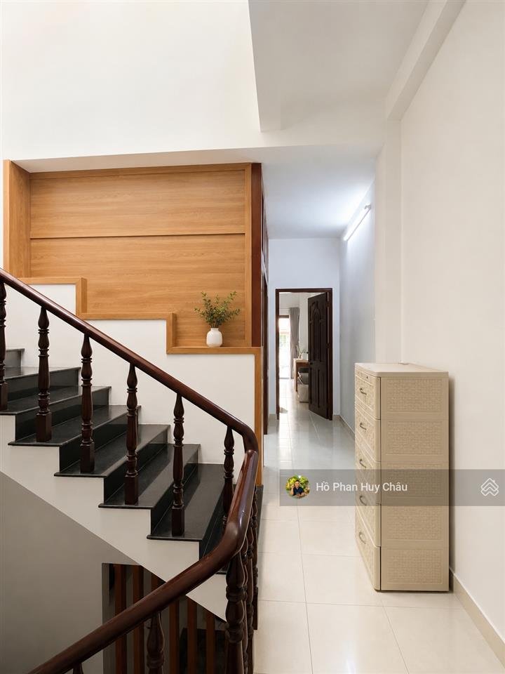 Bán nhà lâm văn bền quận 7 2 mặt tiền trước sau xe vf3 đậu cửa giá 9,5 tỷ