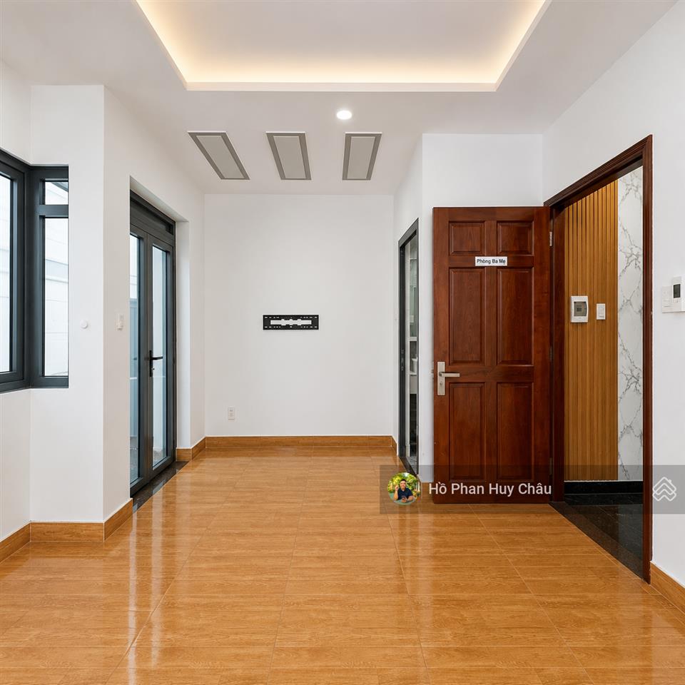 12 triệu  giá tham khảo tốt trong khu vực  nhà 4 tầng  oto