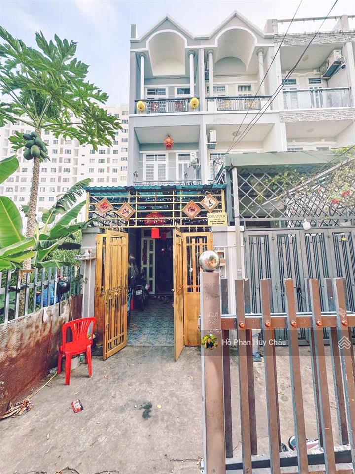 5.38 tỷ nhỏ siêu rẻ 6mx17m  4 tầng