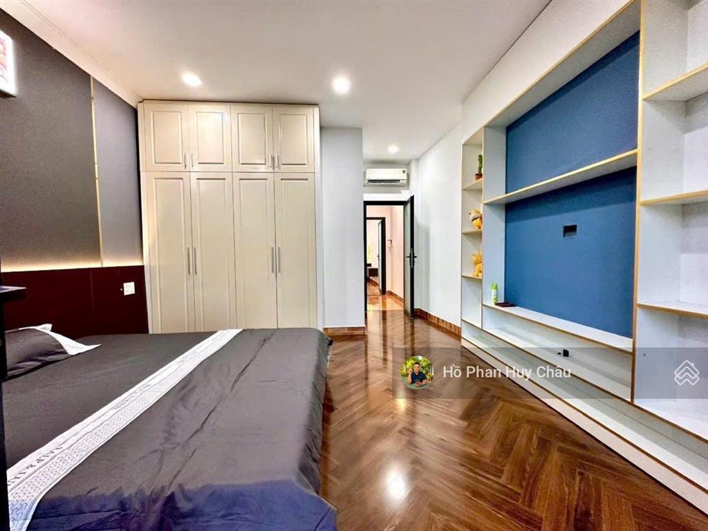 Chỉ 7 tỷ 2  có ngay nhà đẹp quận 7