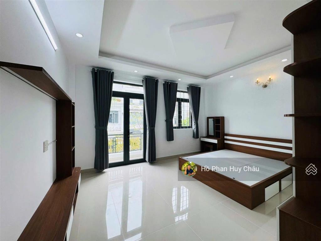 Cho thuê 15 triệu ngay công viên kdc cao cấp