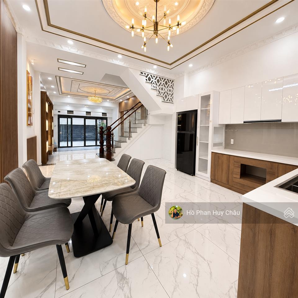 Cho thuê nhà mới 16 triệu 4 tầng nguyên căn đào tông nguyên