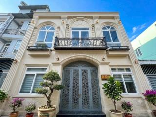 Bán nhà quận 7  xe hơi tới gần nhà  giáp phú mỹ hưng  6 tỷ 990