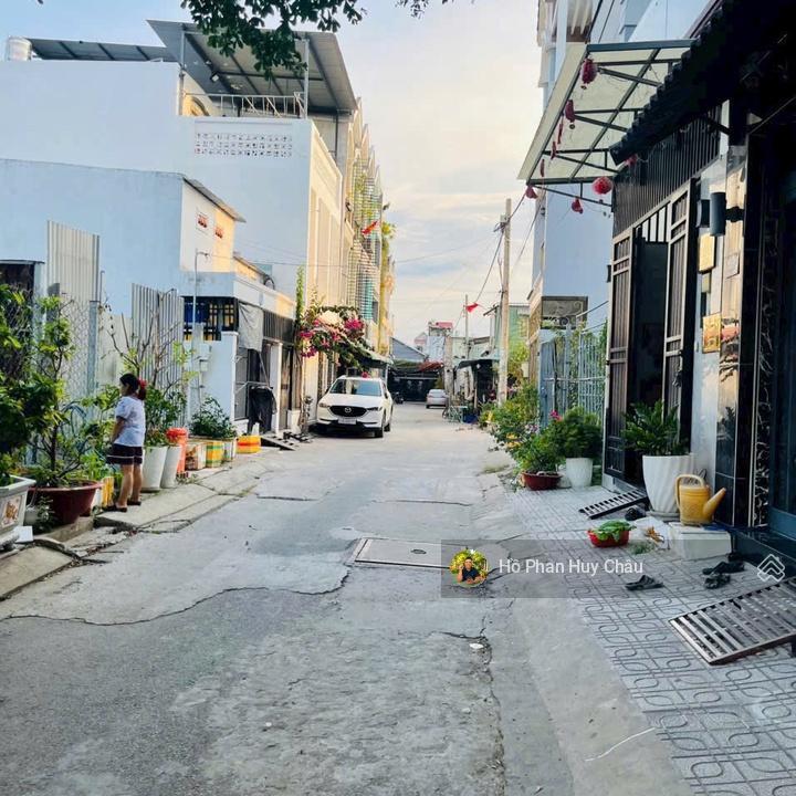 Cho thuê nhà sài gòn mới, nhà bè 4pn full nội thất, 13 triệu