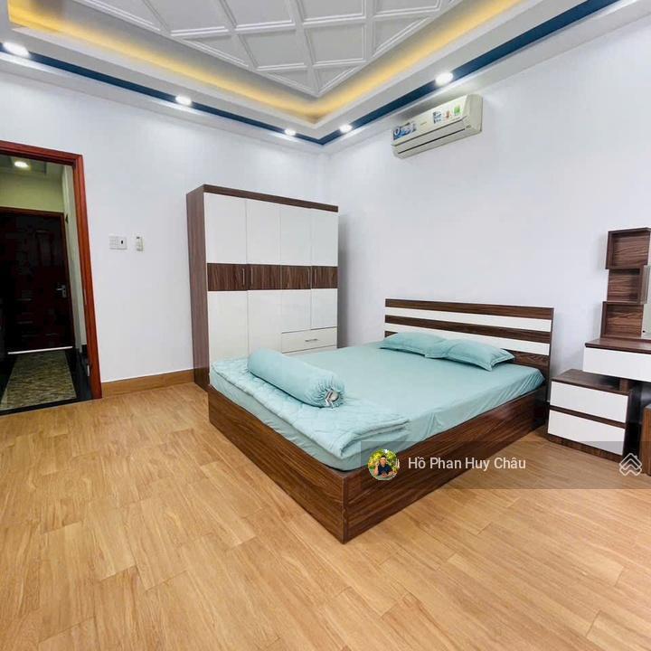 Cho thuê nhà sài gòn mới, nhà bè 4pn full nội thất, 13 triệu