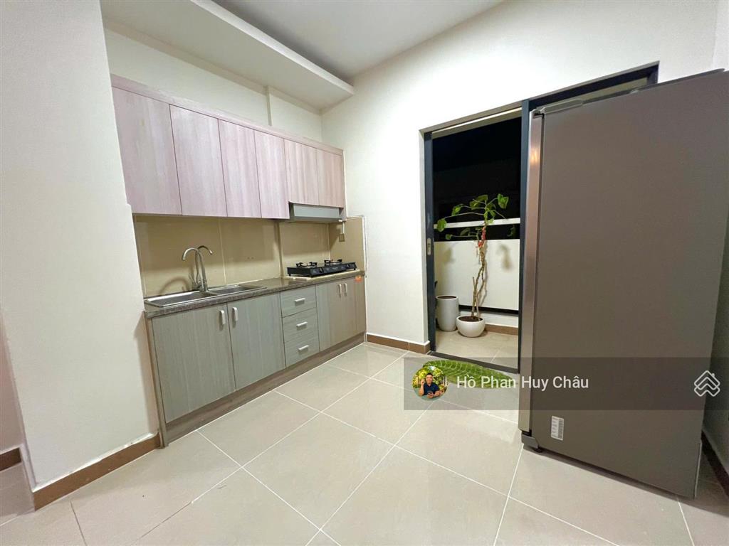 Sổ hồng riêng .3 tỷ 2. 68m2 .2pn 2 wc