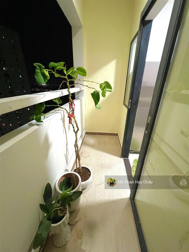 Sổ hồng riêng .3 tỷ 2. 68m2 .2pn 2 wc