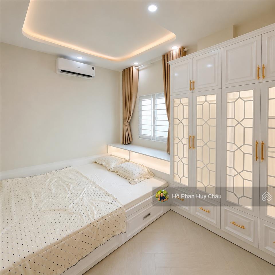 Hàng nóng giá rẻ quận 7 chỉ nhình 6 tỷ