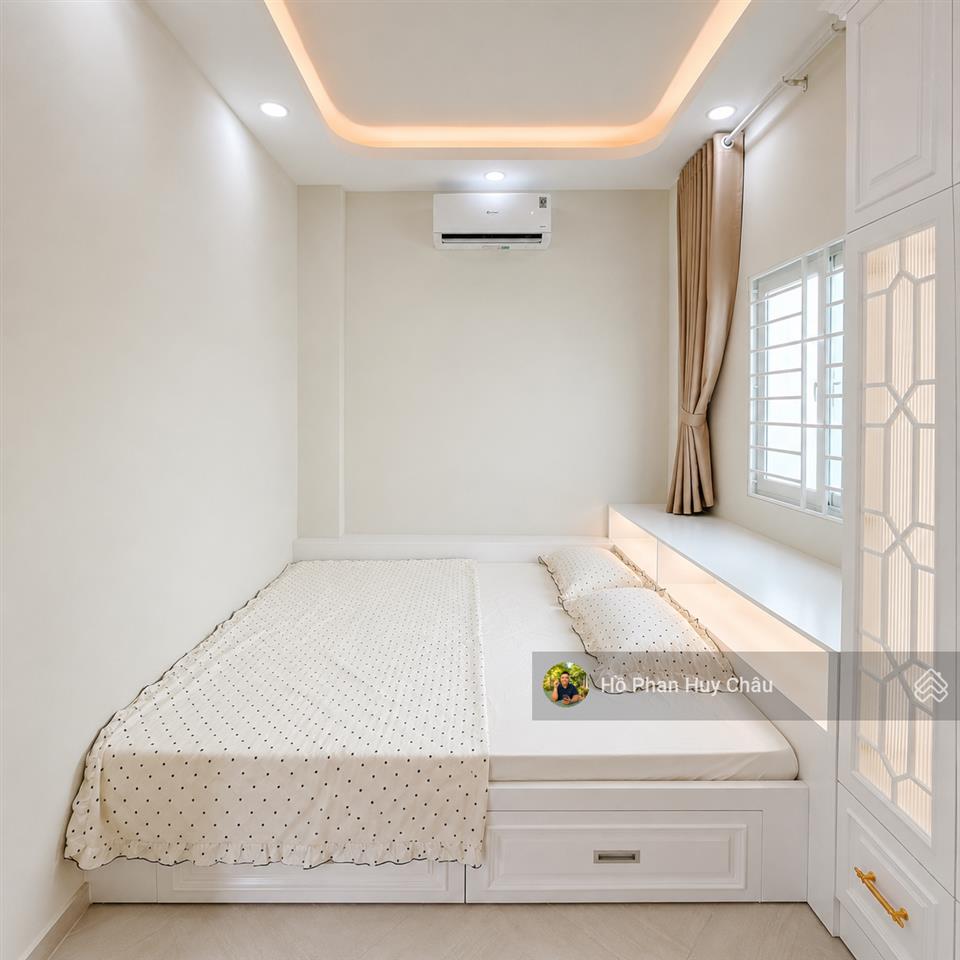 Hàng nóng giá rẻ quận 7 chỉ nhình 6 tỷ