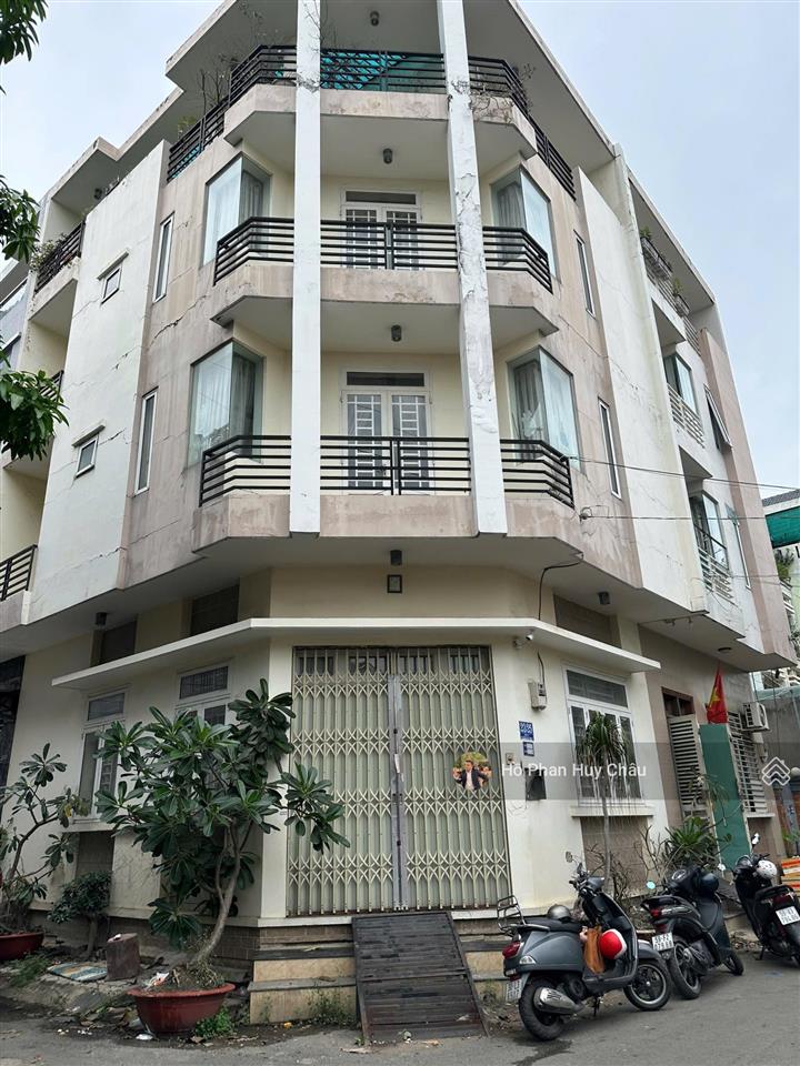 Hiếm  bán nhà đường lý phục man  6x10  4 tầng  góc 2 mt 10m  giá 10 tỷ 5