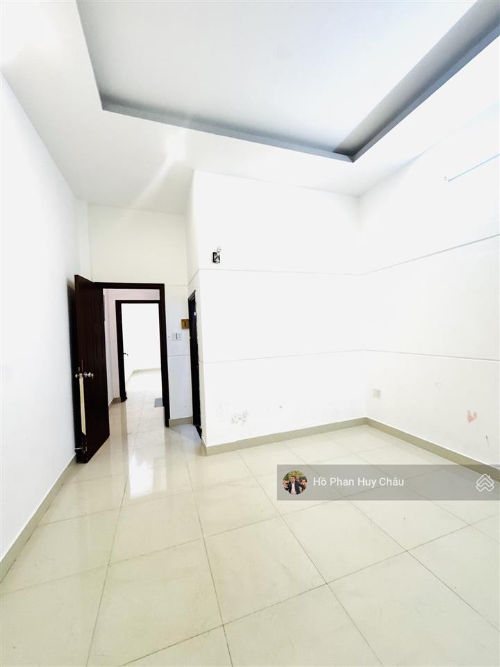 Vip  hot  rẻ  4mx17m  oto ngủ nhà  6 tỷ 280. kdc sg mới