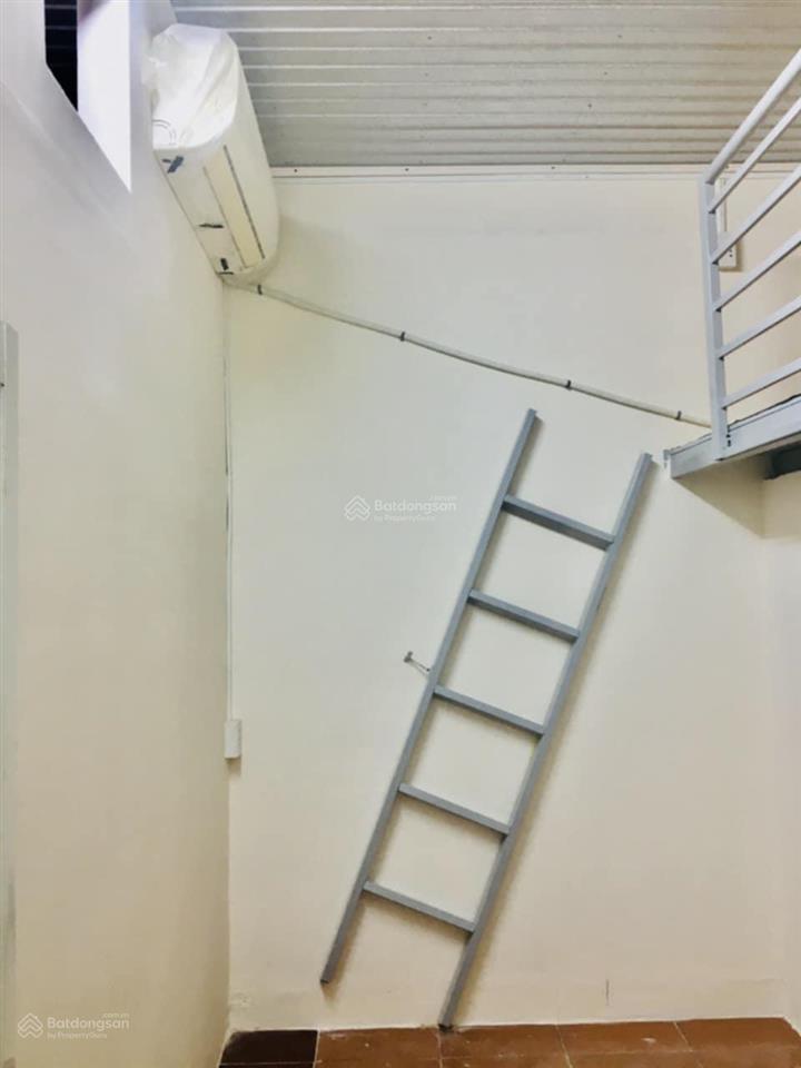 Cho thuê phòng sinh viên, nvvp, mới sạch đẹp, yên tĩnh, giá 1,8 triệu/th. giờ tự do, có bãi xe