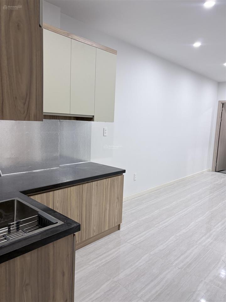 Căn góc siêu bự 61m chỉ 6tr5, cọc 10tr , ở liền, vị trí thuận lợi về hcm chỉ 10p giáp phạm văn đồng