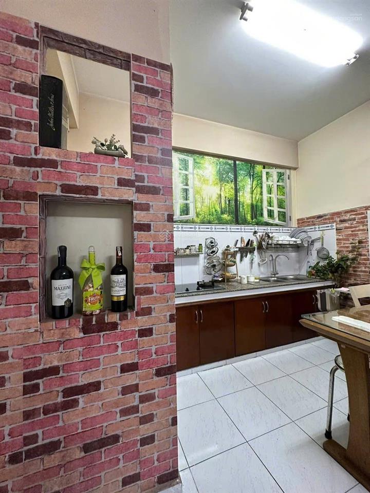 Cần bán gấp căn hộ lê thành block b, diện tích 65m2, giá bán 2.69 tỷ