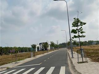 Bán đất nền trung tâm hành chính bàu bàng, 2tỷ 100m, f0 sổ hồng đầy đủ, đất đô thị full thổ cư