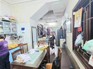 Nhà dân xây  ngõ thông  lô góc 3 mặt thoáng  kinh doanh  gần phố  dt 50 m2  mt 4m2  13 tỷ .