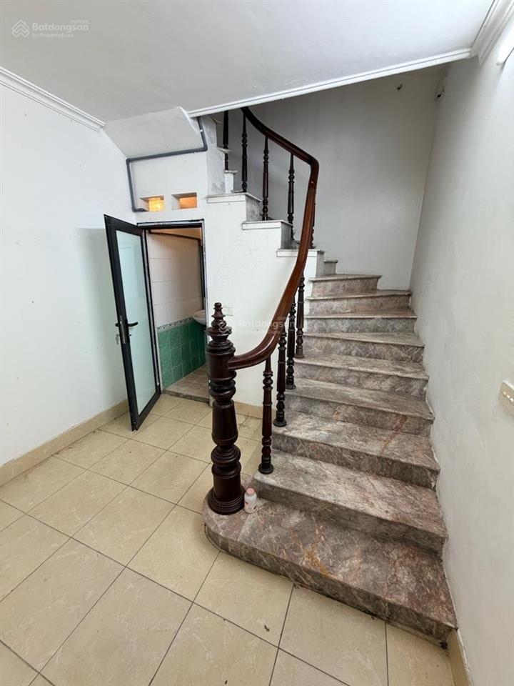 Vị trí vip  khu vực dân trí cao  ngõ thông  lương định của 32m2  6 tầng  7.8 tỷ