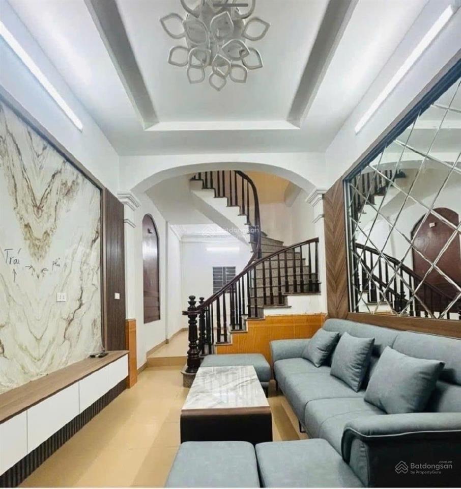 Bán nhà rất gần mặt phố thụy khuê  vừa ở vừa kinh doanh  nhà 2 mặt ngõ 2 thoáng35m26 t 9.99 tỷ