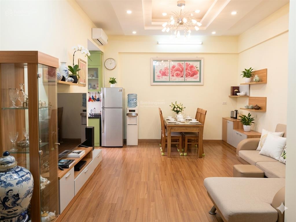 Bán căn hộ chung cư 183 hoàng văn thái