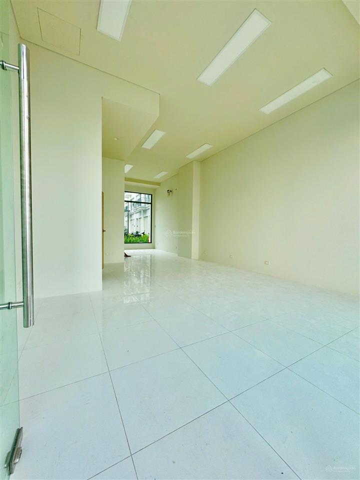 Cho thuê nguyên căn shophouse nhà phố 75m x 5tầng tại kđt the manor central park