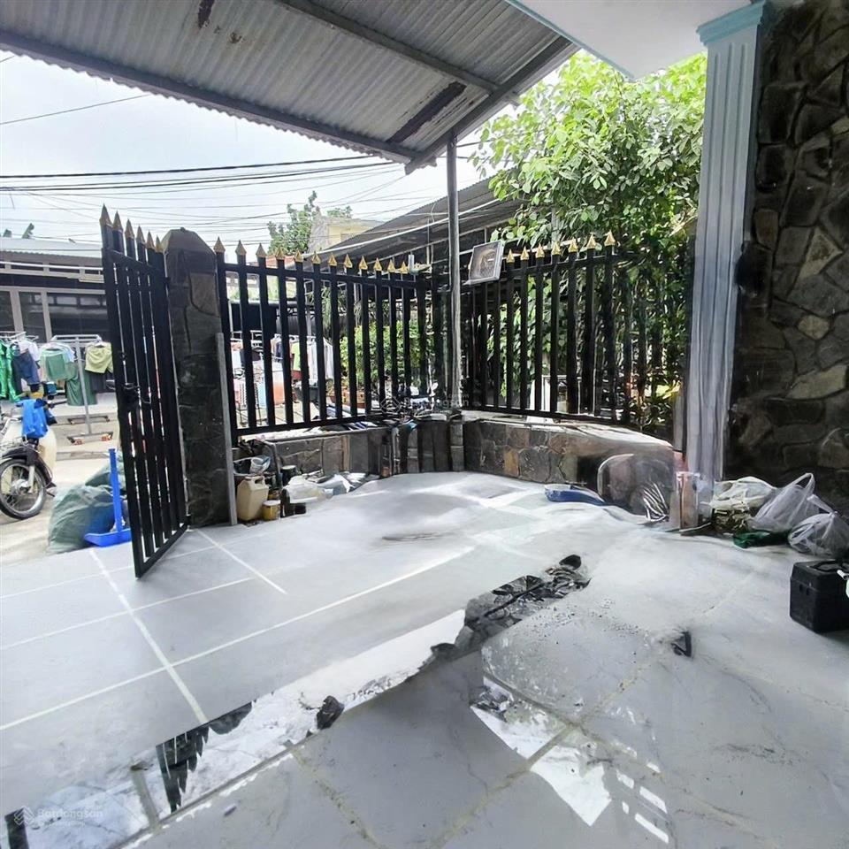 Nhà cấp 480m2 shr giá chỉ 3,650 tỷ