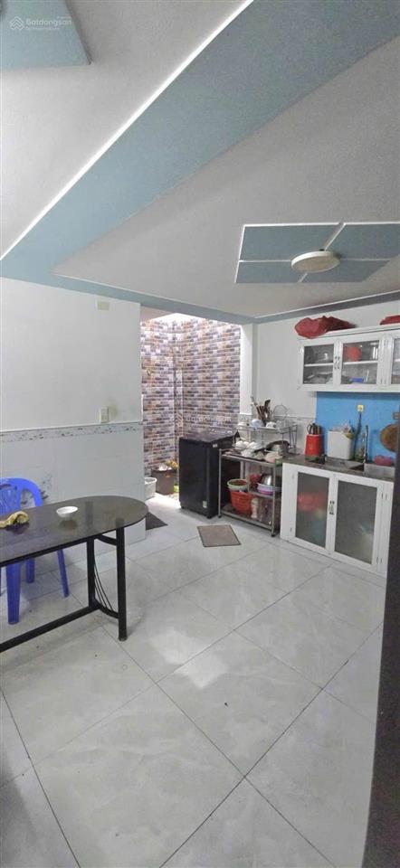 Nhà shr 57,9m2 (4*15) 3 phòng ngủ, full tiện ích chỉ 3,980 tỷ tl ngay bên xe buýt hiệp tành, q.12