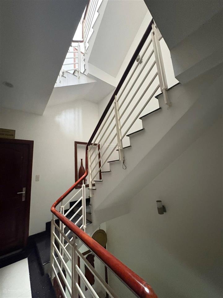 Nhà mặt tiền kd ngay chợ thạch đà 92m2 4 tầng có thang máy và sẵn dòng tiền 30tr/th