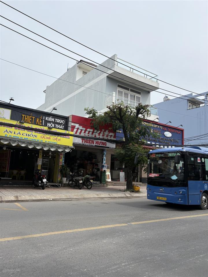 Nhà m.tiền kinh doanh(4*24)dương thị mười
12 kế bên bệnh viện quận, kinh doanh sầm uất sẵn dòg tiền