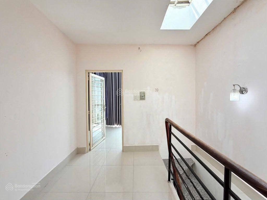 Chủ giảm liền 400tr thiện chí bán  phú nhuận 4 tầng btct + 3pn3wc  sổ a4  ko lộ giới + quy hoạch