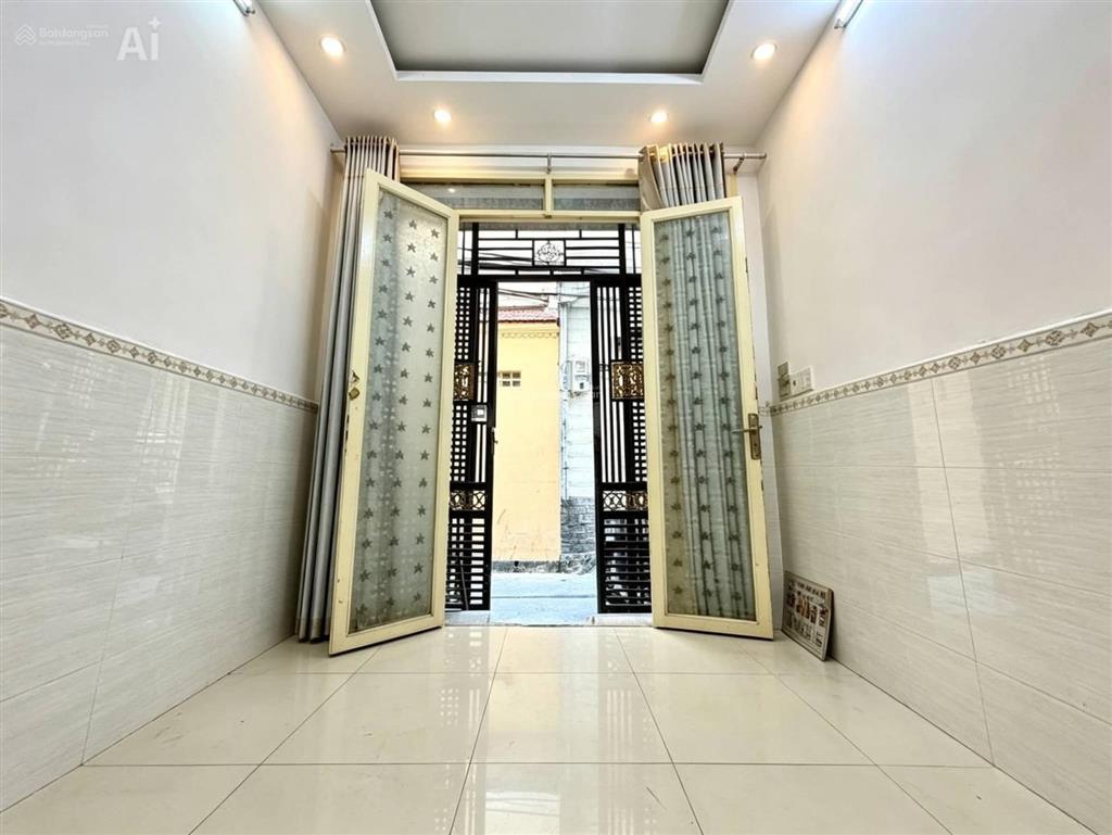 Chủ giảm liền 400tr thiện chí bán  phú nhuận 4 tầng btct + 3pn3wc  sổ a4  ko lộ giới + quy hoạch