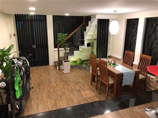 Giảm hẳn 300tr, bán nhanh tháng 4  phú nhuận 3 tầng btct 3pn3wc  32m2 (ngang 4m)  dòng tiền 12tr