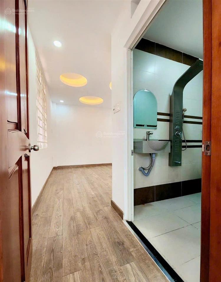 Giảm sâu 700 triệu  nhà đẹp 4 tầng  trần thánh tông, tân bình  hẻm xe hơi  chỉ 8đ tl