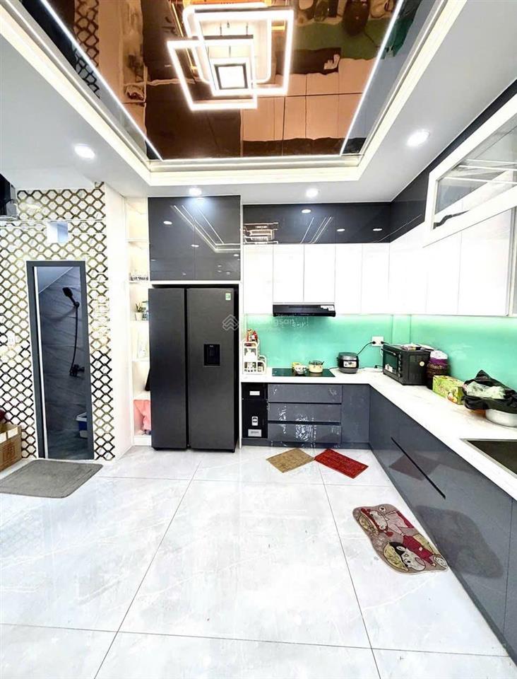 Siêu phẩm khu vip mã lò lô góc 5 tầng full nội thất cao cấp chỉ 8.4 tỷ