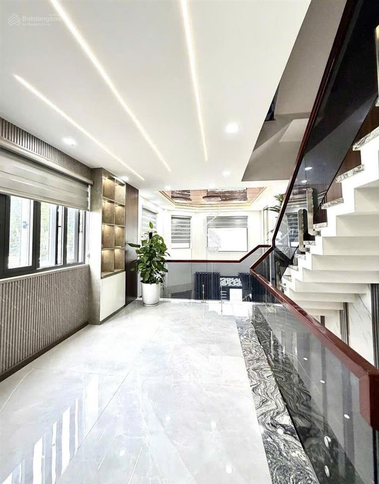 Siêu phẩm khu vip mã lò lô góc 5 tầng full nội thất cao cấp chỉ 8.4 tỷ
