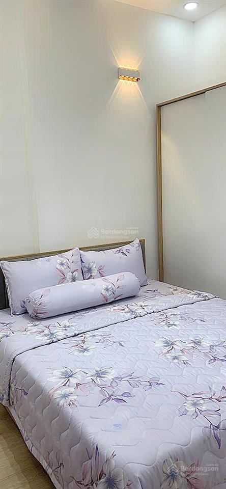 Nhà đẹp giáp tân bình  hẻm xe hơi  3 tầng  5pn