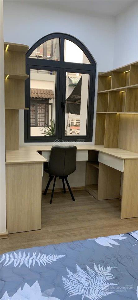 Nhà đẹp giáp tân bình  hẻm xe hơi  3 tầng  5pn