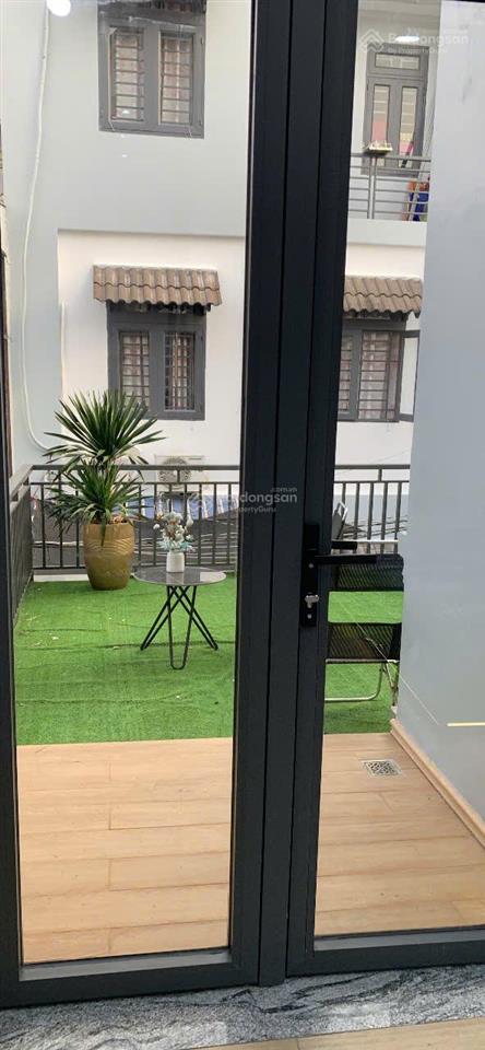 Nhà đẹp giáp tân bình  hẻm xe hơi  3 tầng  5pn