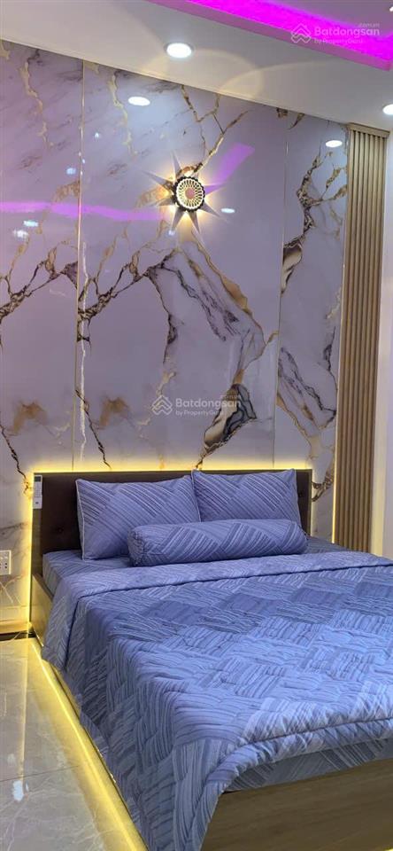 Nhà đẹp giáp tân bình  hẻm xe hơi  3 tầng  5pn
