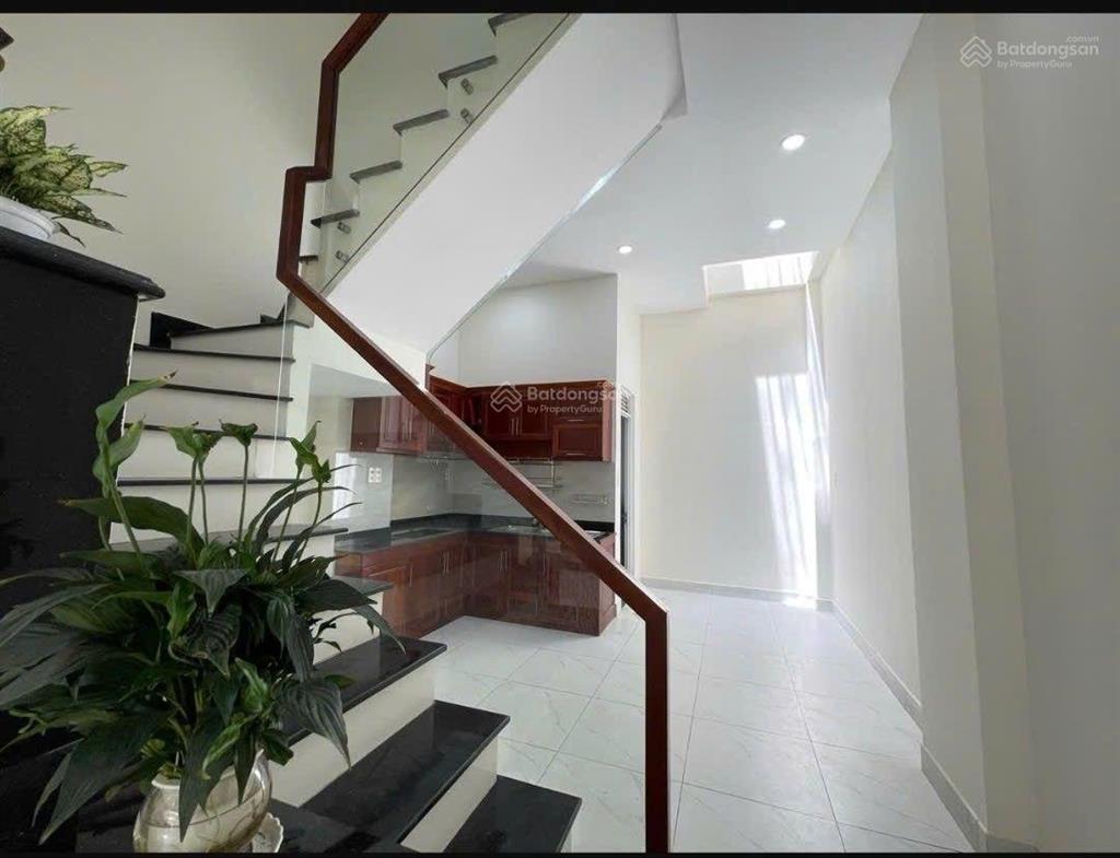 Siêu phẩm 3 tầng chủ tự xây kiên cố hẻm xe hơi nhà chính chủ, định cư giữ nguyên giá chỉ 4,85 tỷ