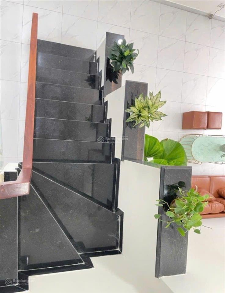 Siêu phẩm 3 tầng chủ tự xây kiên cố hẻm xe hơi nhà chính chủ, định cư giữ nguyên giá chỉ 4,85 tỷ