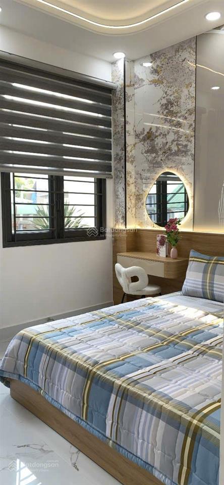Ngay chợ đêm hạnh thông tây nhà 3 tầng 48m2 chỉ 6.58 tỷ tl