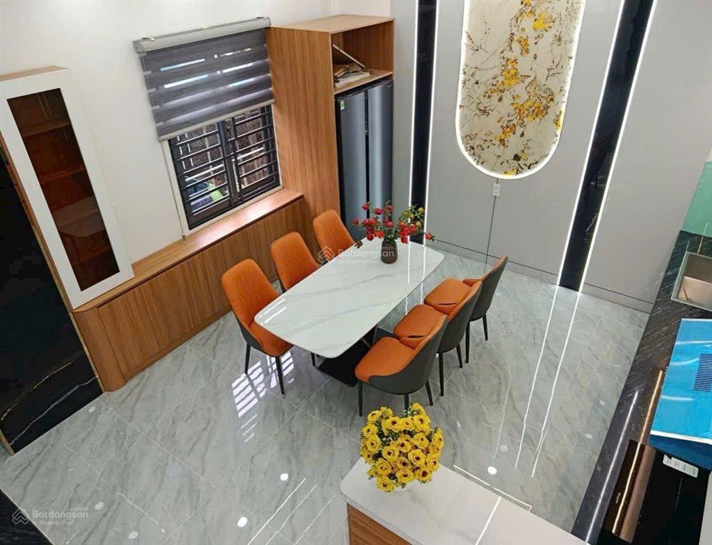 Căn góc 2 mặt tiền 4 tầng full nội thất gara ô tô chỉ 5,990 tỷ
