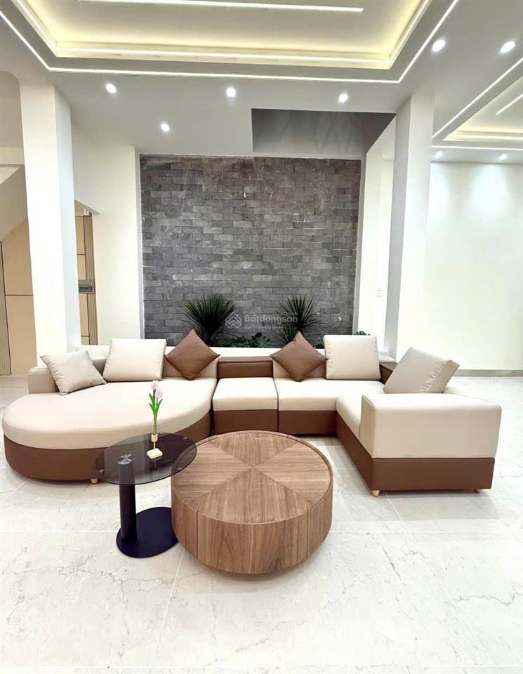 Nhà đẹp 5 tầng chỉ cách mặt tiền gò xoài 20m 79m ngang 6m giá chỉ 7.2 tỷ