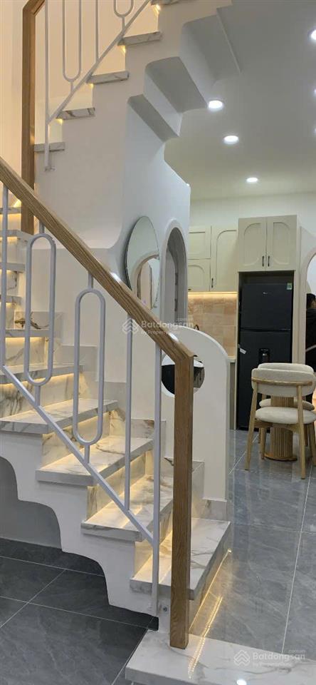 Bán nhà đẹp phan huy ích, gò vấp 2 mặt tiền thoáng ô tô đỗ cửa tặng full nội thất