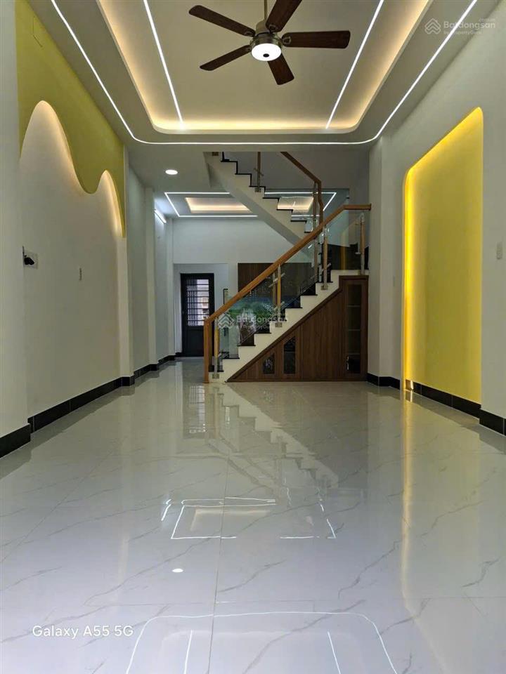 Nhà mới 3 tầng ô tô ngủ trong nhà liên khu 4  5, chỉ 4,95 tỷ