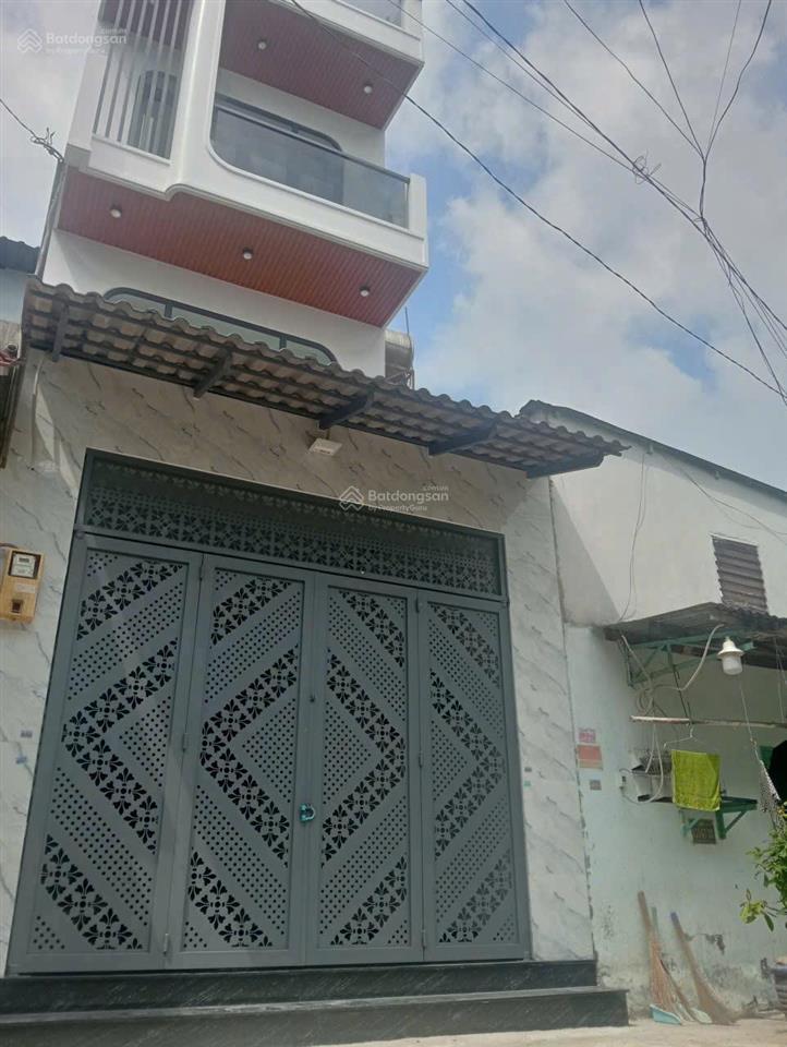 Nhà mới 3 tầng ô tô ngủ trong nhà liên khu 4  5, chỉ 4,95 tỷ