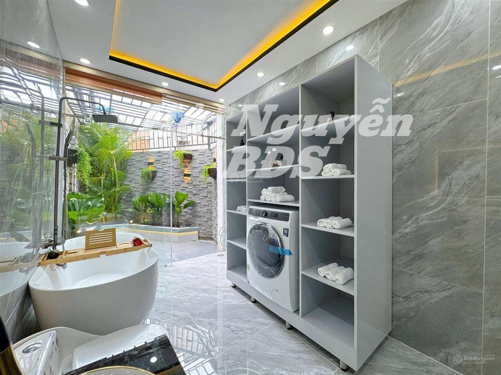 Nhà phố có sân vườn, 2 tầng ngang 5.5m, đường đặng nhữ lâm, nhà bè, cạnh q7